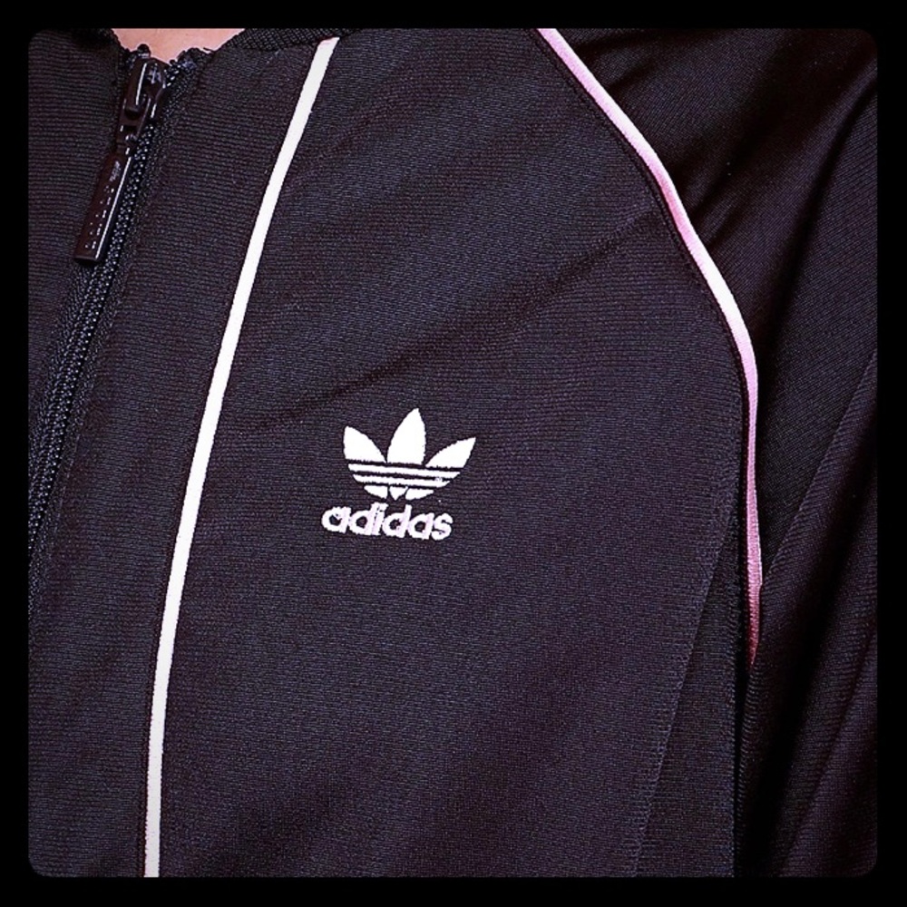 Brand New Adidas Jacket make offers !!!
